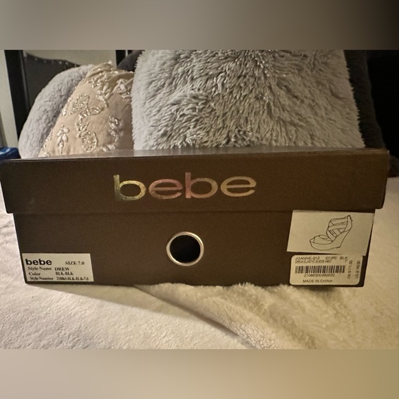 Bebe - Drew Wedges / Sandals - Black Suede & Elastic Straps - Size 7 - Picture 6 of 6